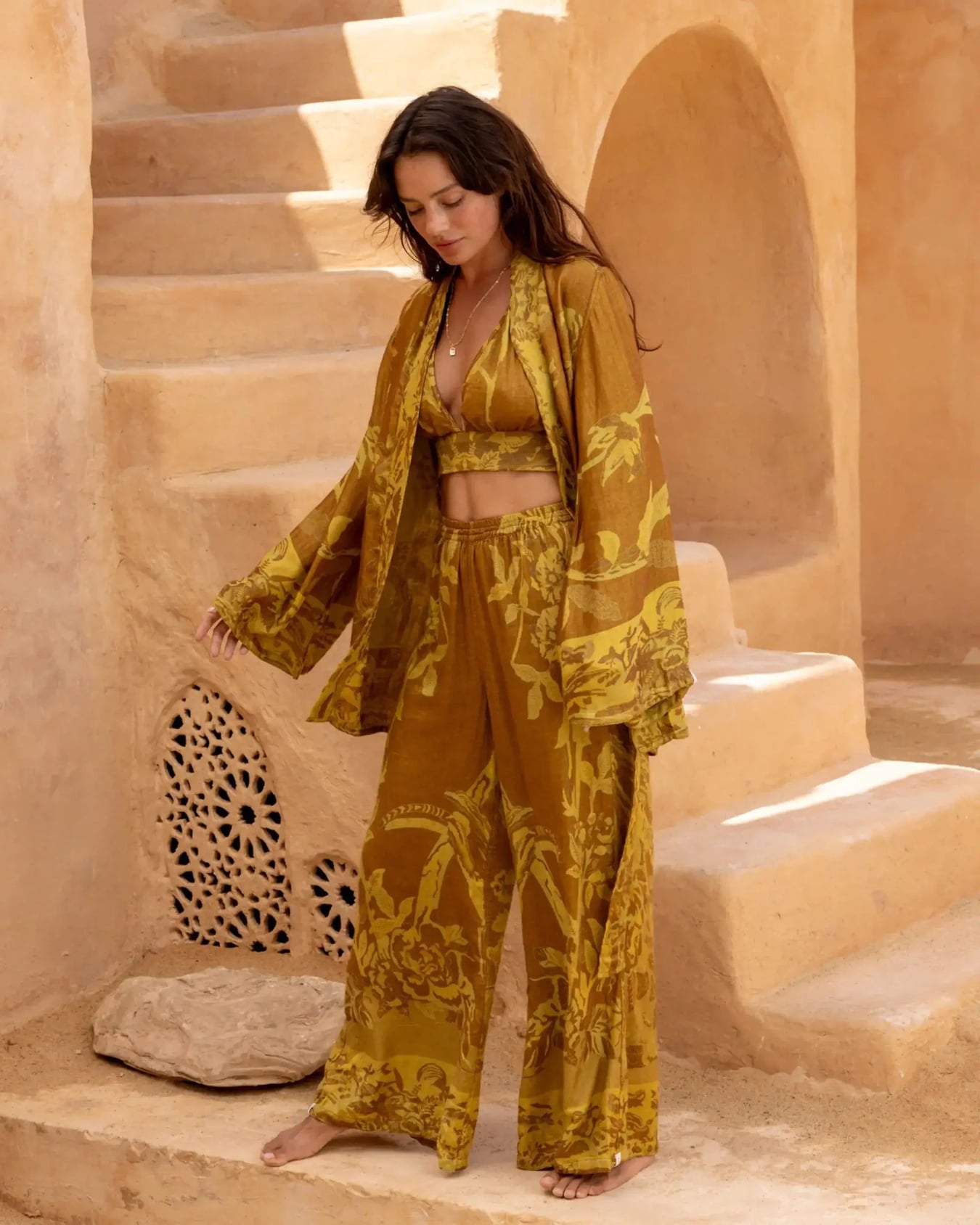 525_bb2a2e67f2_morganadunes-shortkimono4-1350x0