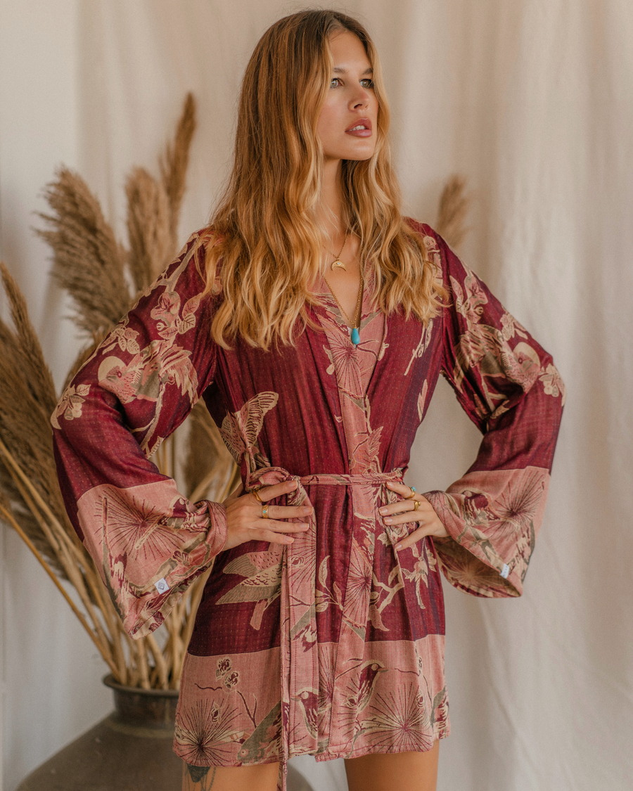 Wineberry Dream - Short Kimono